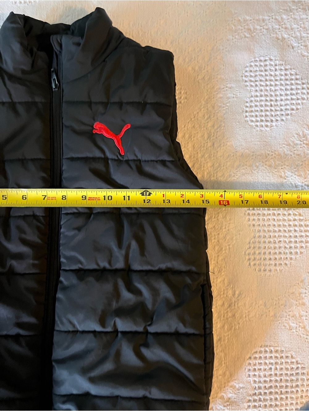 Puma Kids Black Puffer Vest with Red Logo for a Grown-up Look - Picture 4 of 7